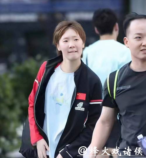 王曼昱新任主管教练揭晓!31岁任浩挑大梁,携手冲击2028洛杉矶奥运 王曼昱新任主管教练揭晓!31岁任浩挑大梁,携手冲击2028洛杉矶奥运